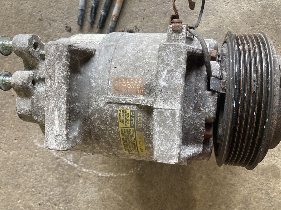 2005 2006 2007 Volvo S60R S60 V70R AC Compressor Air Conditioning OEM #1309M