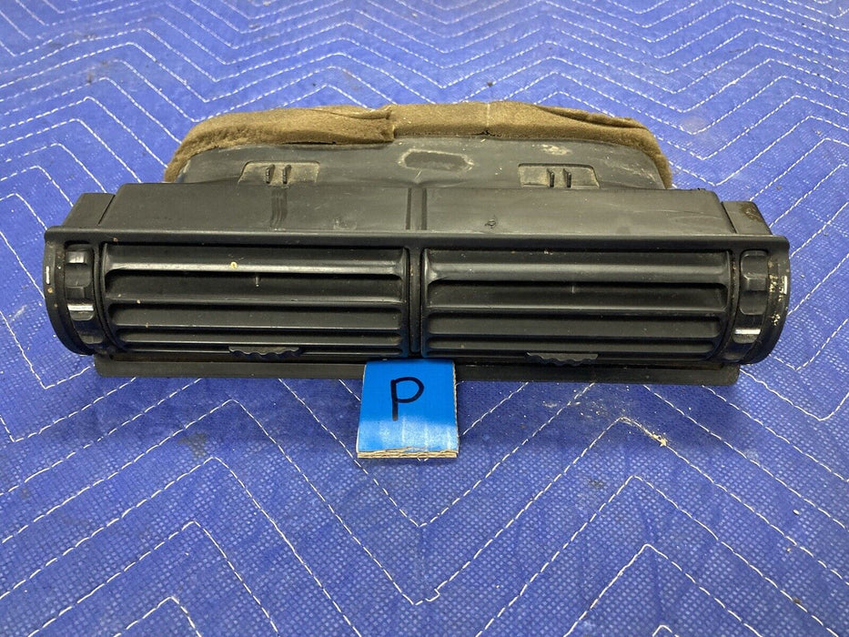 1984-1991 BMW 318i 325i E30 Dash Air Vent Center HVAC AC Heat 1381147 OEM #2650M