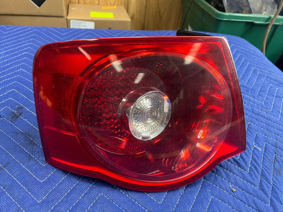 2006-2010 VW Jetta 2.5L Rear Left LH Driver Side Tail Light 1K5945095J OEM #99MC