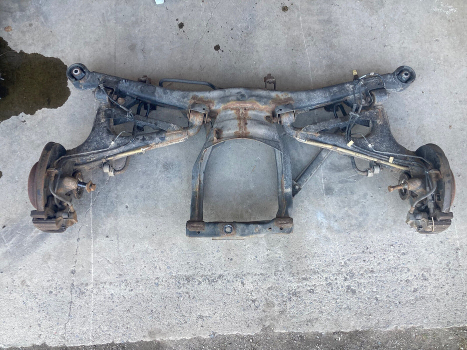 1988-1996 BMW E34 5 Series 525i 535i Rear Axle Assembly Carrier OEM #1918M