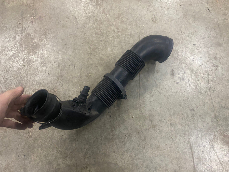 Volvo V70R S70 XC70 C70 V70 Air Mass Meter Boot Genuine 9445351 Air Intake #182E