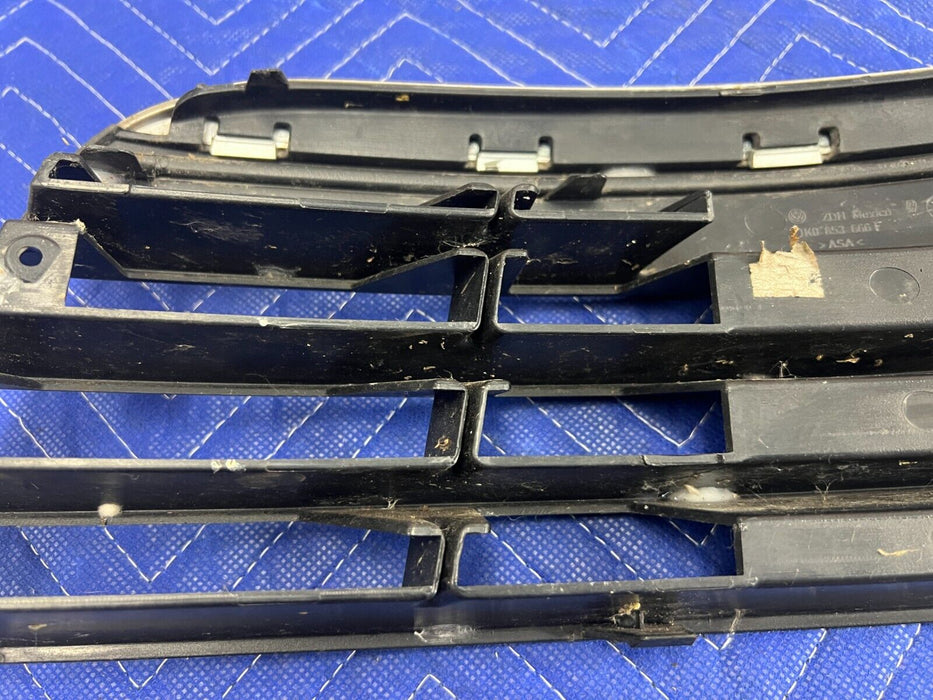 2006-2010 VW Jetta 2.5L Right Fog Light Cover Grille w/Chrome 1K0853666F OE#64MC