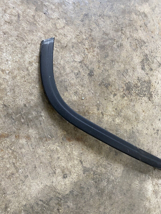 1984-91 BMW 3 Series E30 Sedan Rear Left Driver Door Trim Exterior 325ix #763E