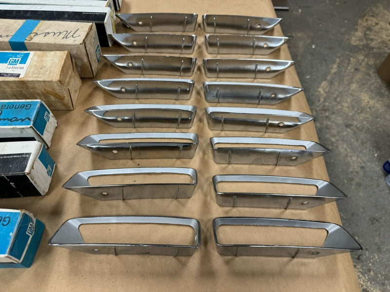 1969 Corvette C3 Front Fender Louver Trim Set of 8 NOS GM Conv Coupe OEM #3252E