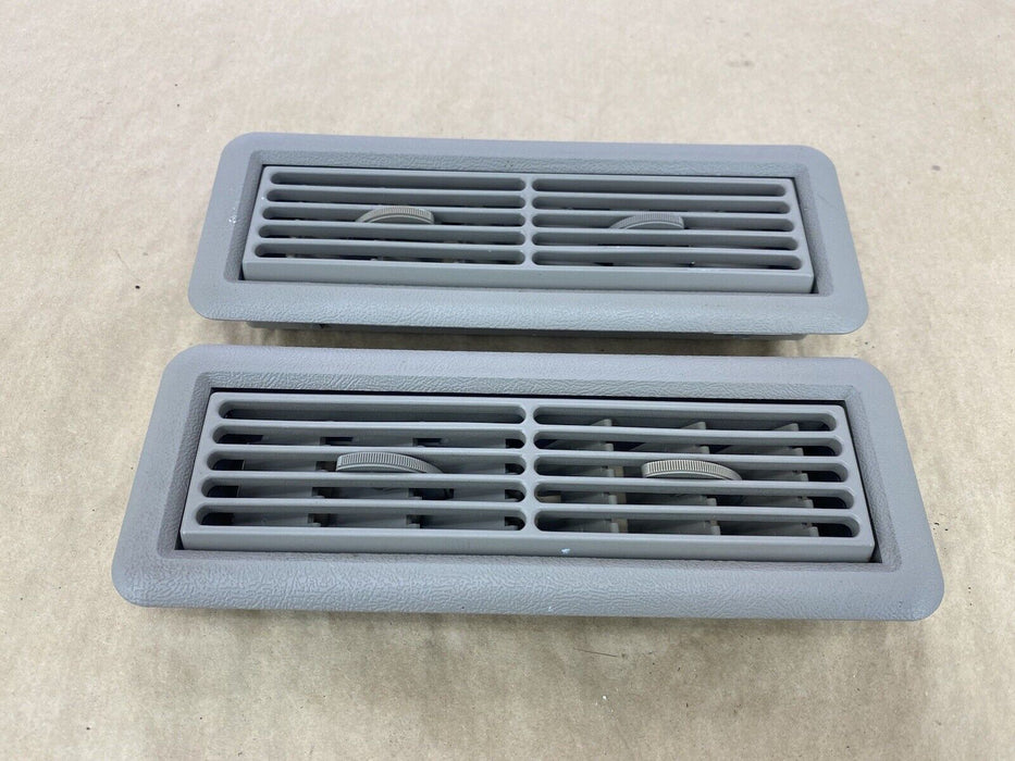 1992-1999 Chevy Suburban Tahoe Rear Seat Vent AC Heat Pair 2nd Row OEM #2478EJ