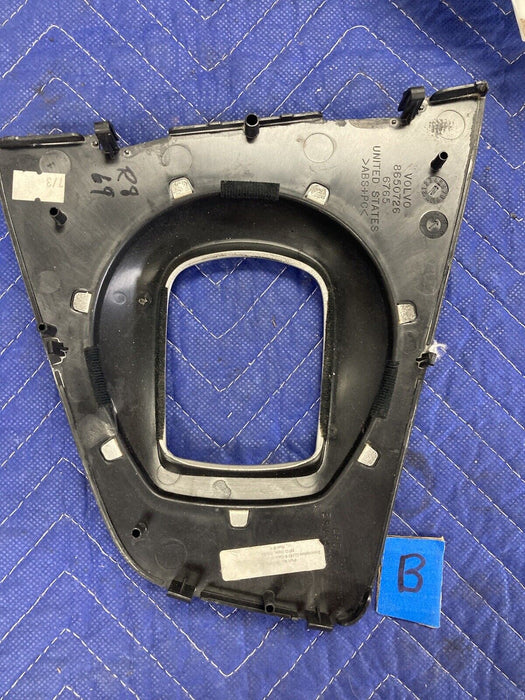 2004-2007 Volvo S60R V70R Space Ball Manual Shifter Bezel 8650726 OEM #2851M