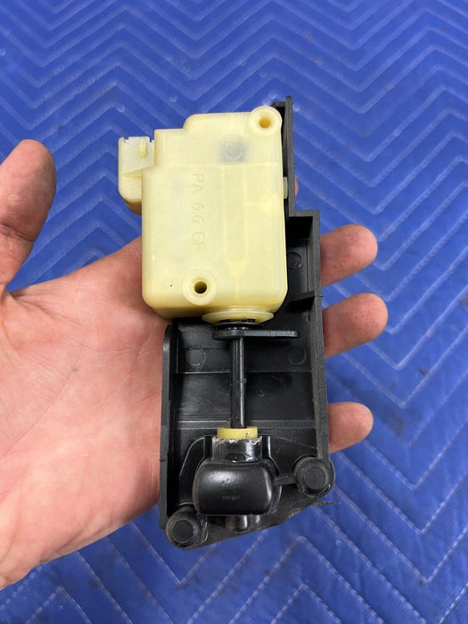 2005-2007 Volvo S60R V70R Fuel Gas Door Release Actuator 30612856 OEM #994EM