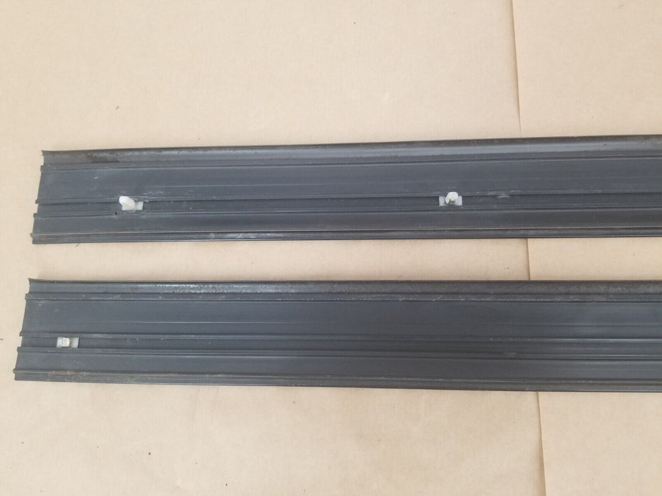 1984-93 BMW E30 318i 325i ENTRY DOOR SCUFF PANEL PLATE SILL TRIM STEP OEM #497CN