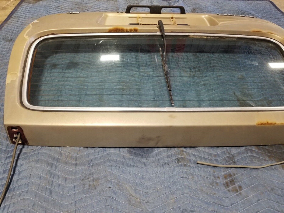 Volvo 240 245 Wagon Rear Hatch Early Style Inset Small Window OEM #2687E