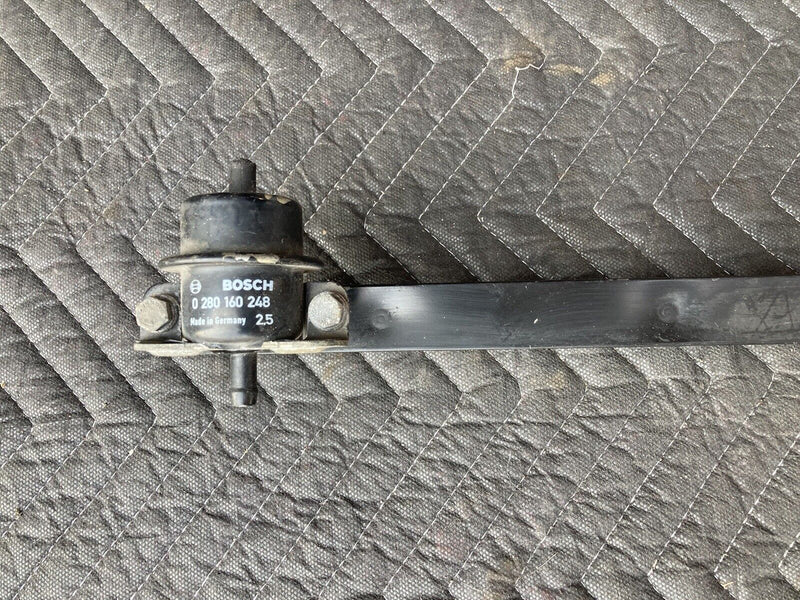 1982-1994 BMW E30 318i 325i 0280160248 bosch Fuel Pressure Regulator OEM #2124M