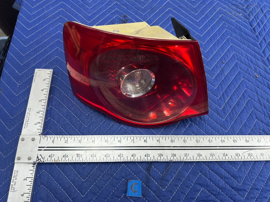 2006-2010 VW Jetta 2.5L Rear Left LH Driver Side Tail Light 1K5945095J OEM #99MC