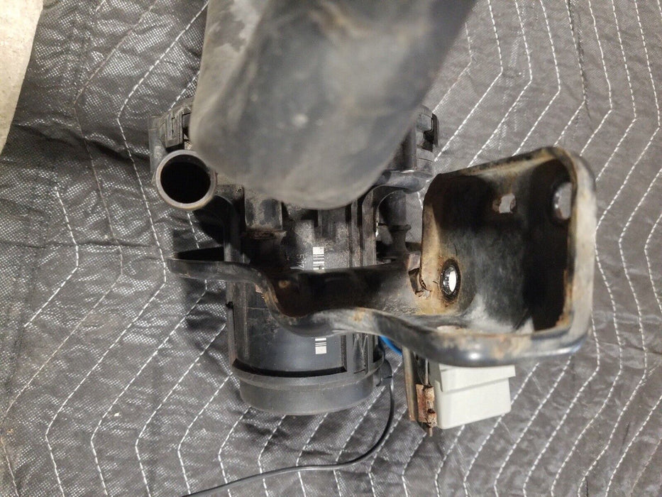 1992-1997 Volvo 850 850R Secondary Air Injection Pump 1270558 Smog OEM #2821E