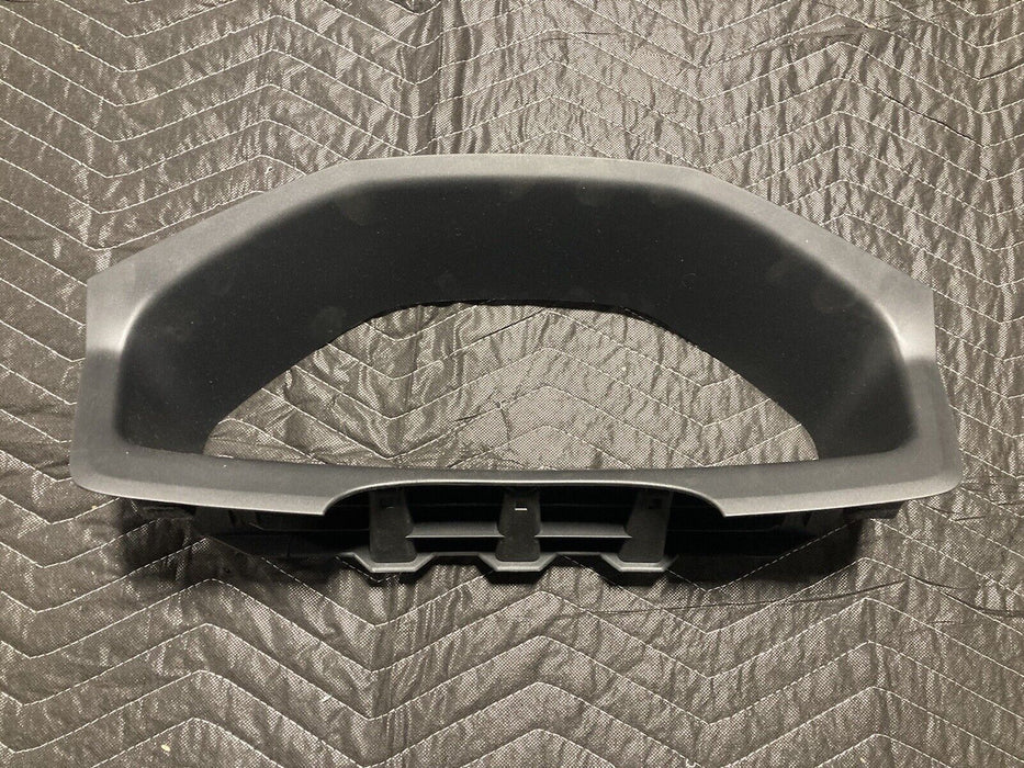 2005-2007 Volvo S60R S60 V70 R Gauge Cluster Surround Trim 9177705 OEM #1453M