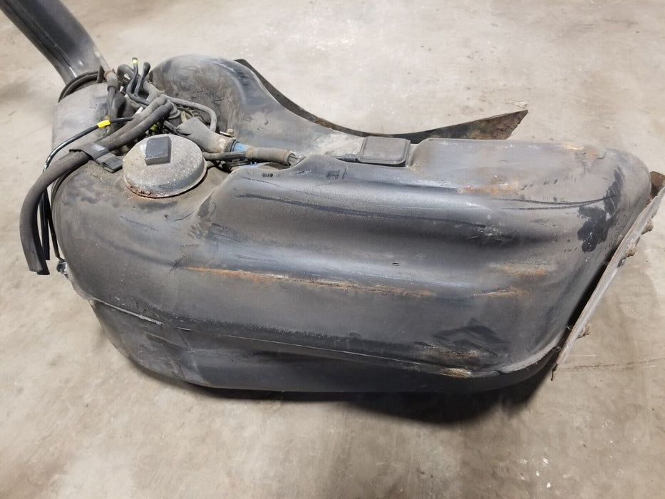 1998-2000 Volvo V70 V70R Wagon OEM Fuel Gas Tank Petrol + Filler Neck #320AN