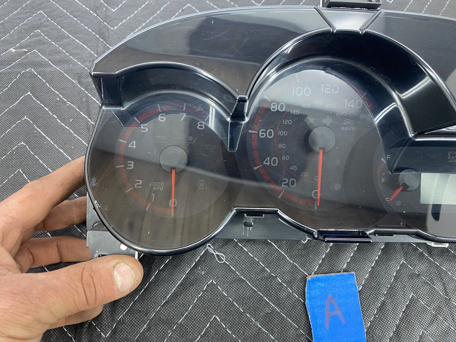 2009-2010 Pontiac Vibe Gauge Cluster Speedometer 83800-01350 OEM #3149E