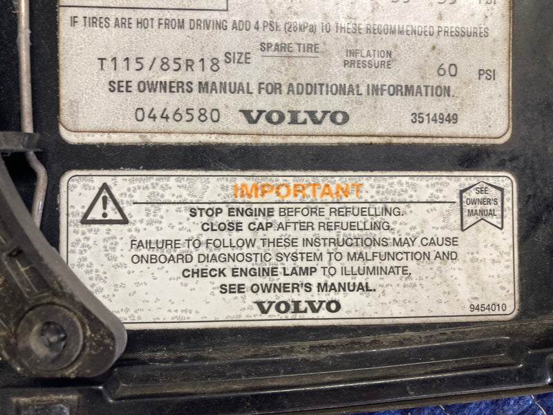 2004-2007 Volvo S60R S60 Fuel Door Gas Petrol Panel Black OEM #2835M