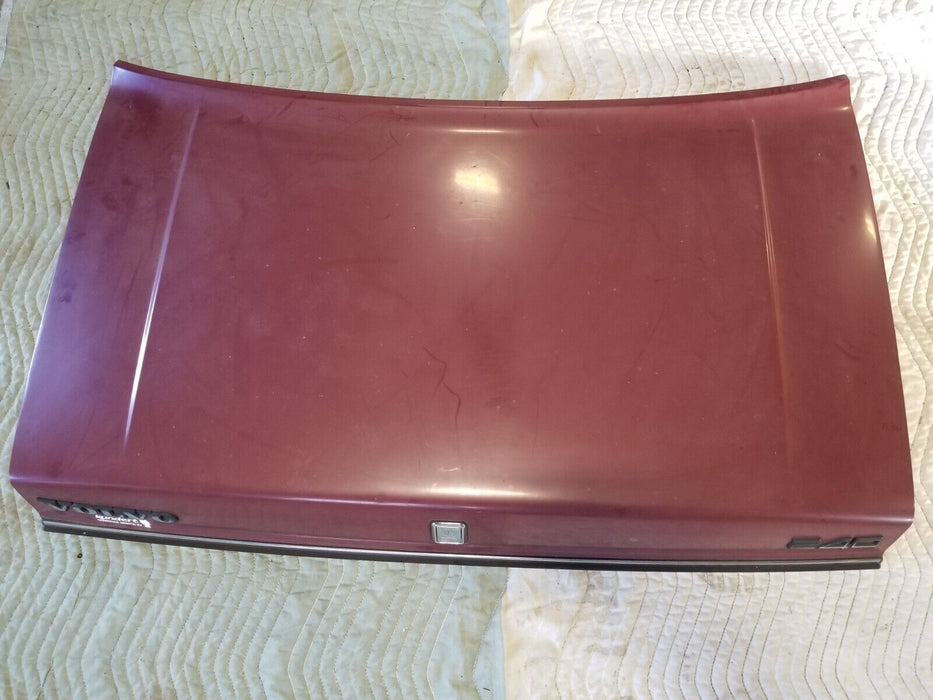 1986-1993 Volvo 240 242 244 245 Rear Trunk Deck Lid w/Badges Maroon OEM #172AN