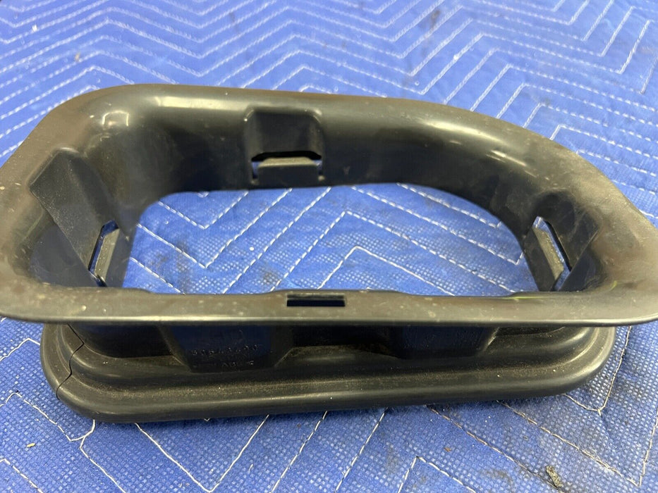 2005-2007 Volvo S60R V70R Dash Cowl Cabin Fresh Air Duct 30643490 OEM #1060EM