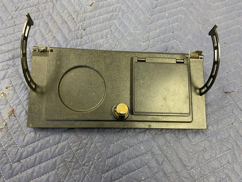 1983-1993 Volvo 240 244 245 Black Glove Box Door & Latch OEM #2516E