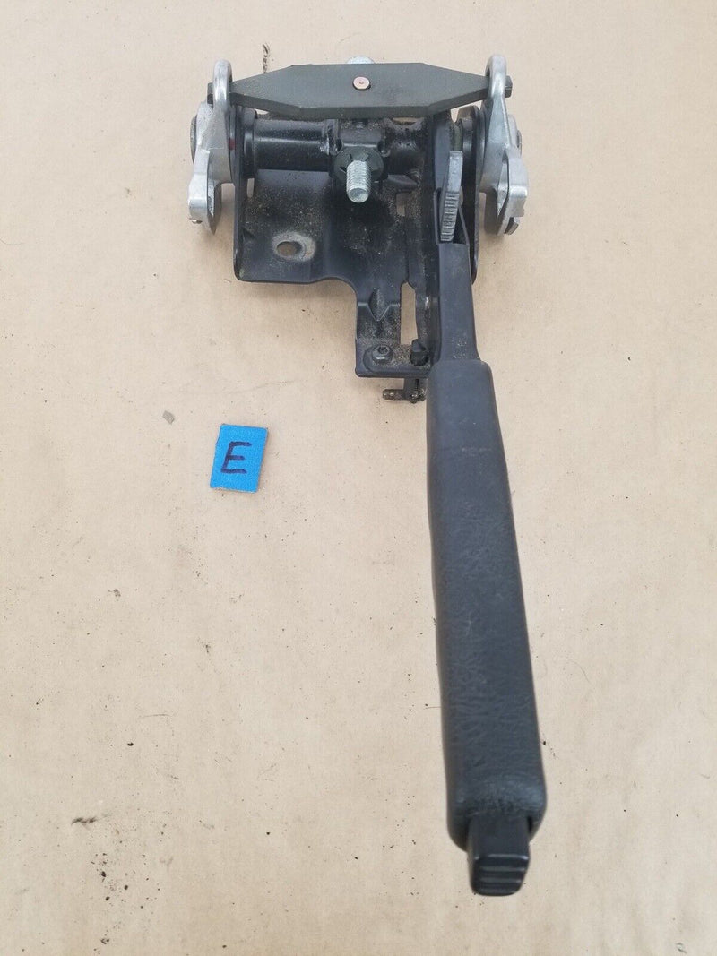 1992-1997 Volvo 850 850R Emergency Parking Brake Handle & Assembly OEM #2893E