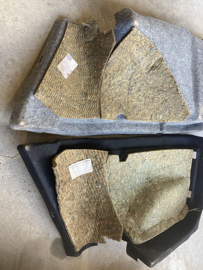 1988-1996 BMW E34 5 Series 525i 535i Trunk Sind Panel Pair  8126561 #2072M