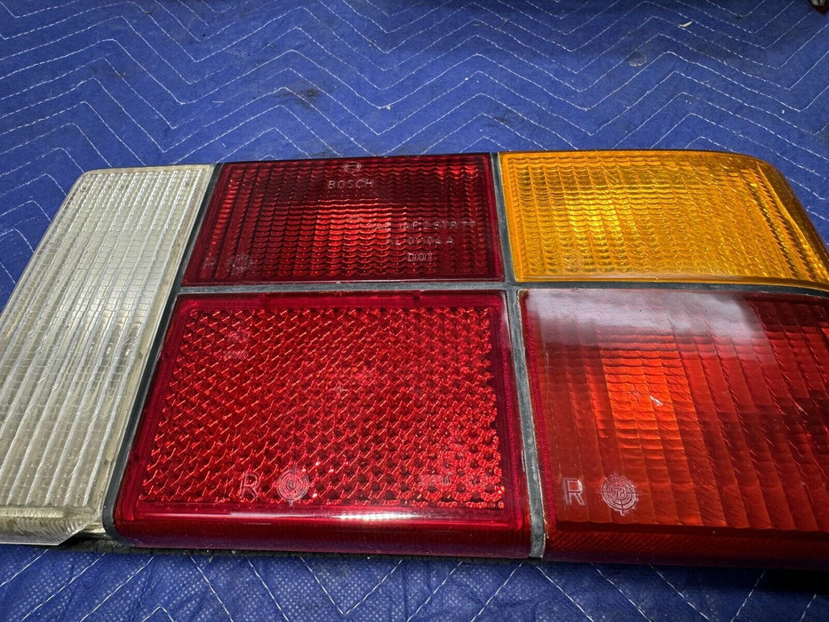 1979-1984 Volvo 240 242 244 Sedan 5 Panel Tail Light Right Rear Lamp OEM #3294E