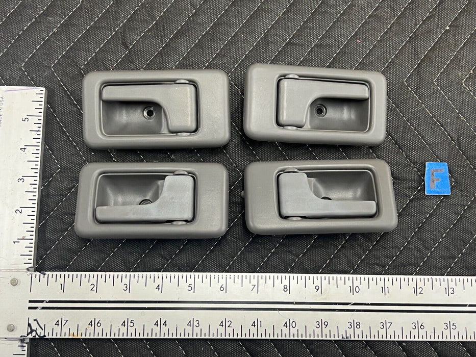 1998-2002 Isuzu Trooper Full Set of 4 RH & LH Interior Door Handles OEM #902EM