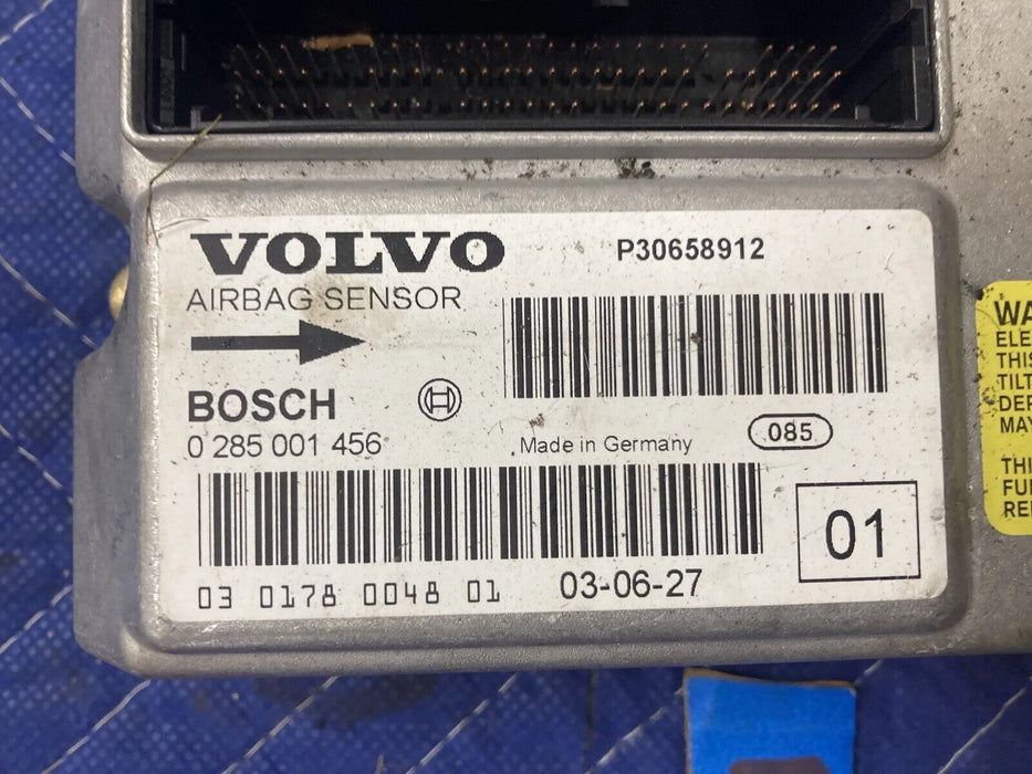 2004-2007 Volvo S60R V70R S60 Bosch Control Module p30658912 0285001456 #2900M