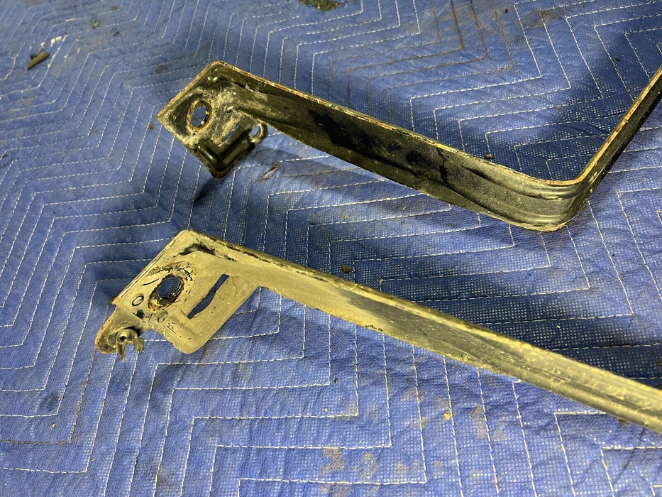 2005-2007 Volvo S60R V70R Gas Fuel Tank Straps Mount Bracket Pair OEM #1342EM