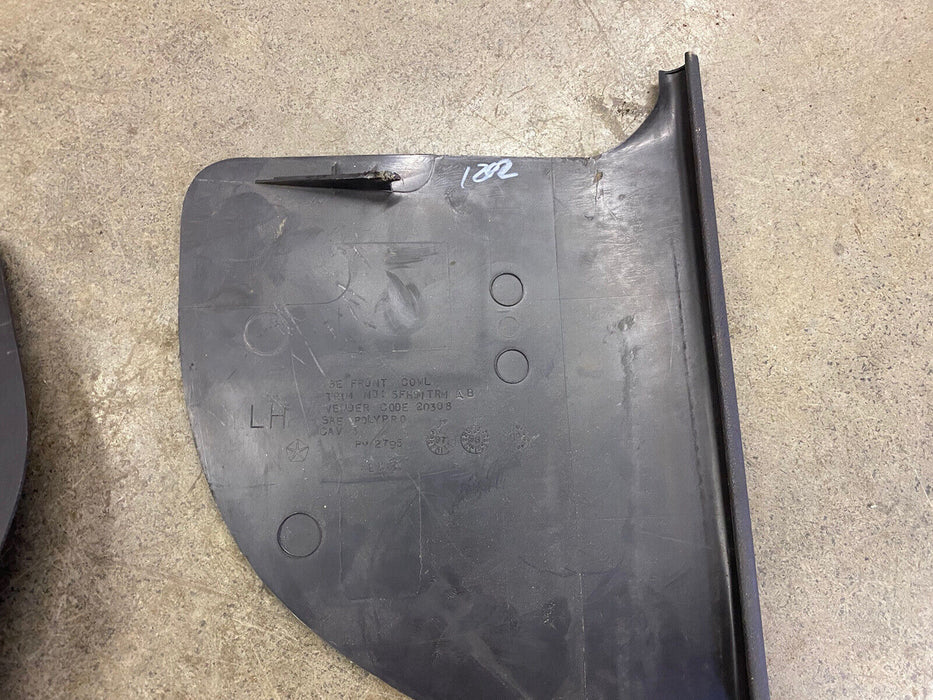 98-02 Dodge Cummins Ram 1500 2500 3500 Front Driver & Passenger Kick Panel #735E