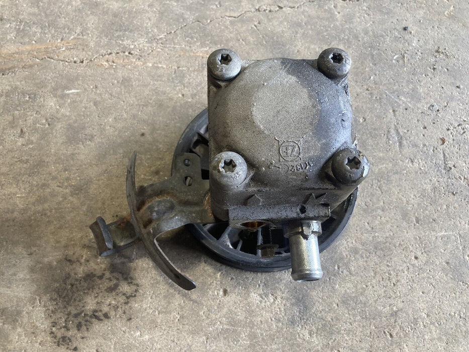 2005 2006 2007 Volvo S60R S60 V70R Power Steering Pump 8603782 OEM #1310M