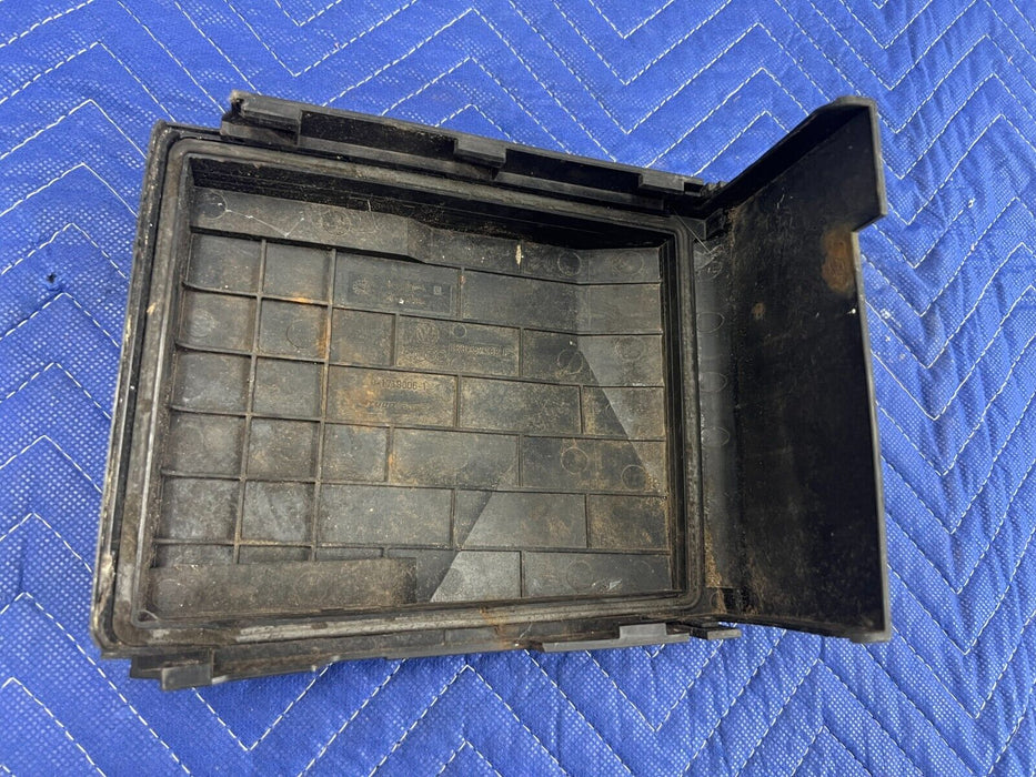 2006-2010 VW Jetta 2.5L Engine Fuse Box Cover Trim Lid 1K0937132F OEM #73MC