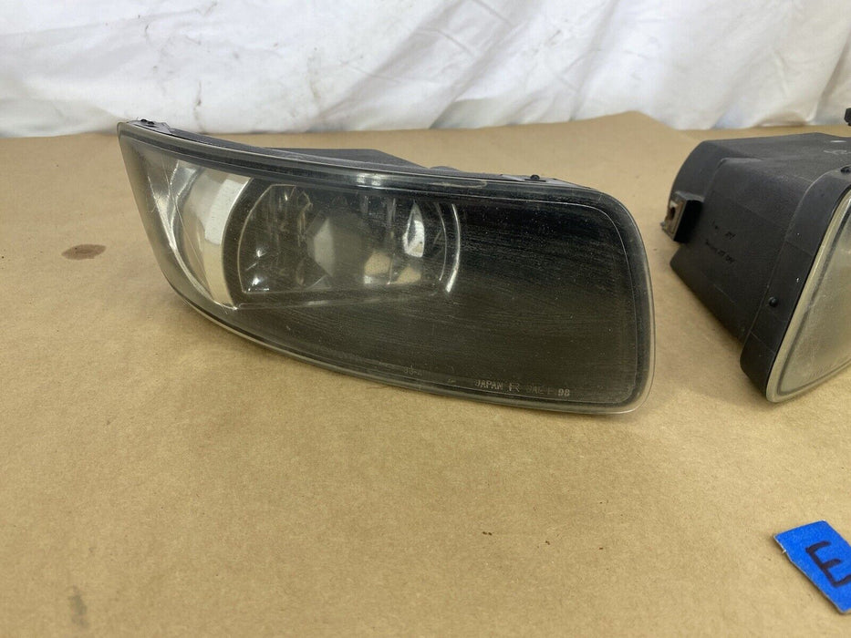 1997-2001 Lexus ES300 Fog Lamp Assemblies LH & RH Lower Fog Light OE Pair #2375E