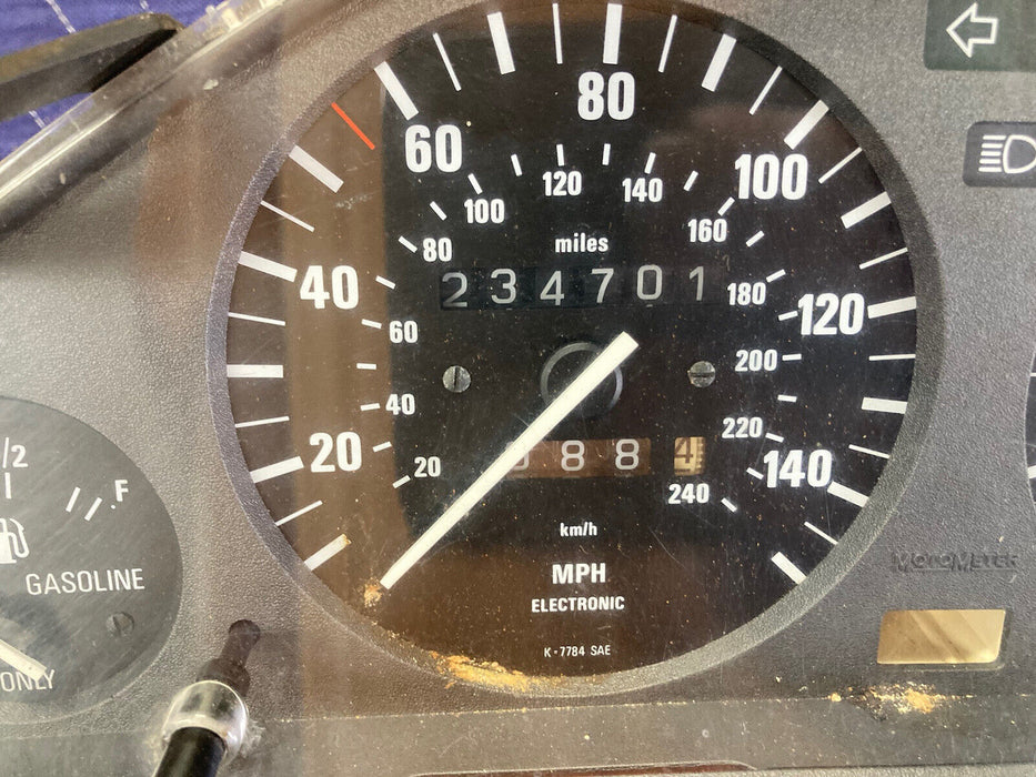 1982-1994 BMW E30 318i 325i Instrument Gauge Cluster Assembly MPH OEM #2474M