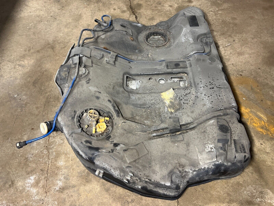 2005 2006 2007 Volvo S60R S60 V70R Gas Fuel Petrol Tank Assembly OEM #1305EM