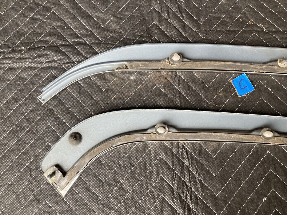 1982-1994 BMW E30 318i 325i Rear Window Molding Trim Pair Left Right OEM #2334M