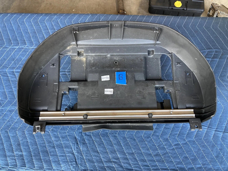 1998-2005 Land Rover Freelander Gauge Cluster Backing Mount Instrument #2448M