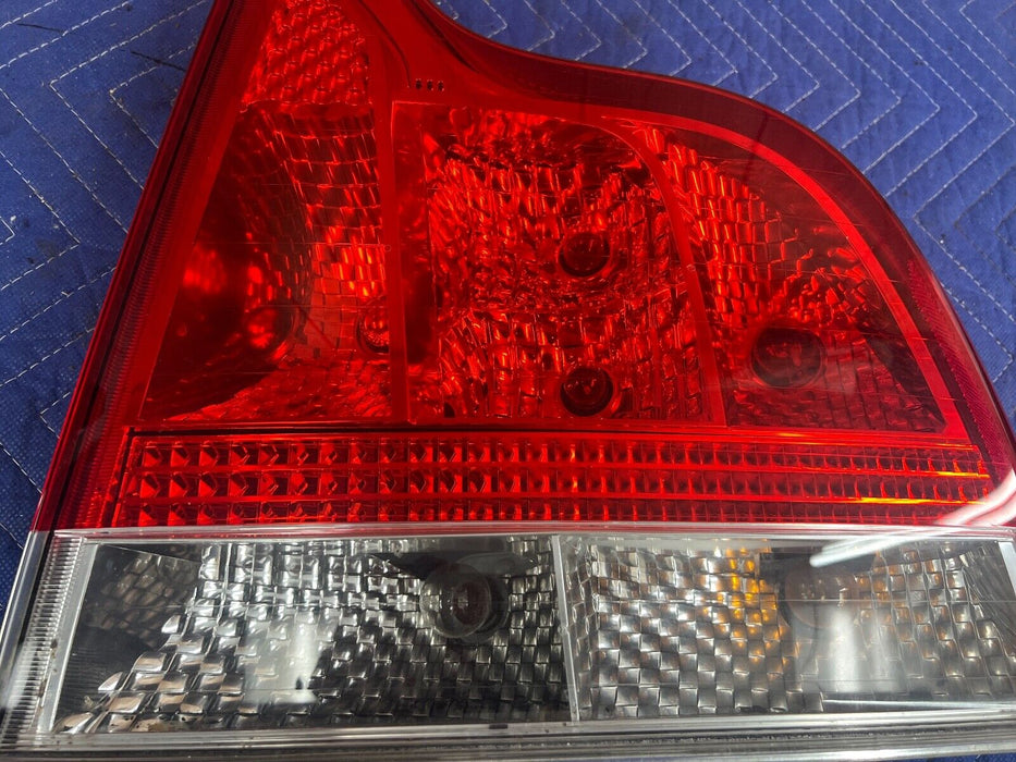 2005-2007 Volvo S60R V70R Passenger RH Right Brake Tail Light Lamp OEM #1184EM