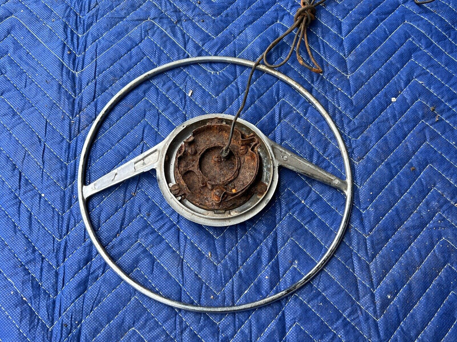 1941-1948 Lincoln 12 Twelve Continental Horn Ring Button Steering Wheel #841EM