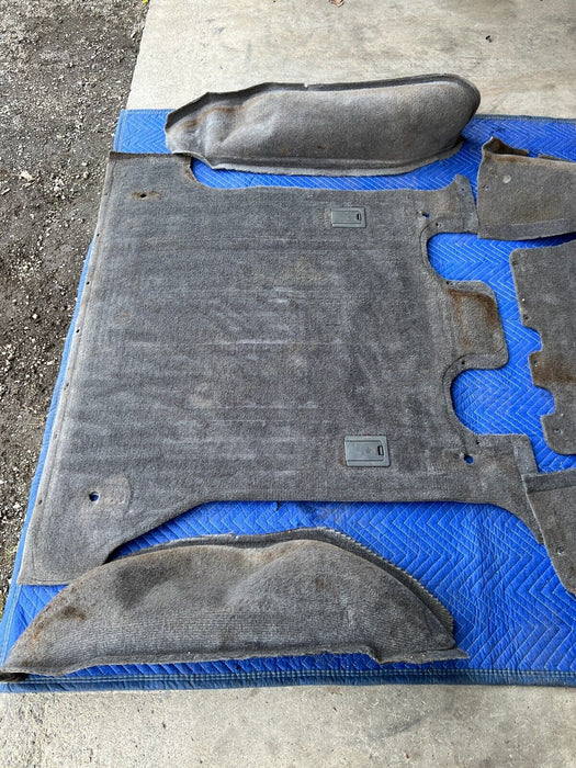 1998-2002 Isuzu Trooper Gray Front & Rear RH & LH Molded Carpet Set OEM #932EM