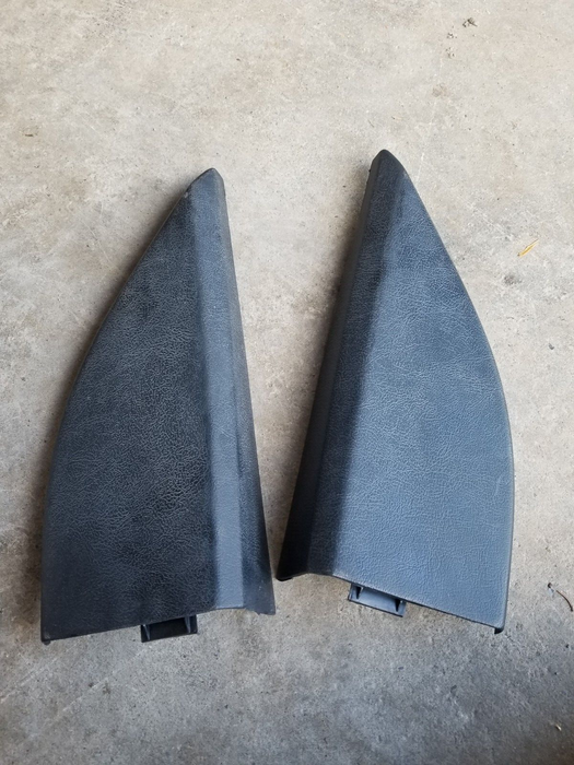 1992-2007 Ford E150 E250 E350 OEM CORNER TRIM R L PAIR F214 #883CN