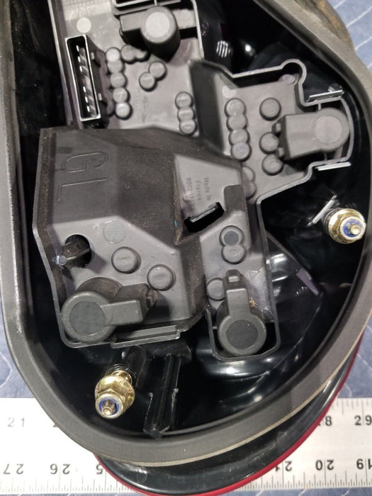 2002-2008 Jaguar X-Type 2.5L X400 Right & Left Rear Tail Light Brake OEM #1959E