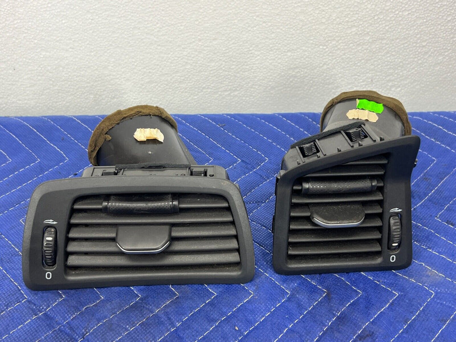 2005-2007 Volvo S60R V70R Front LH & RH Dash Heat A/C Climate Vent Set OE#1313EM