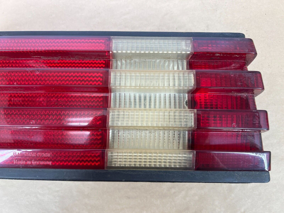 1979-1985 Mercedes 300SD W126 Left Rear Tail Light Assembly Lamp OEM #282EM