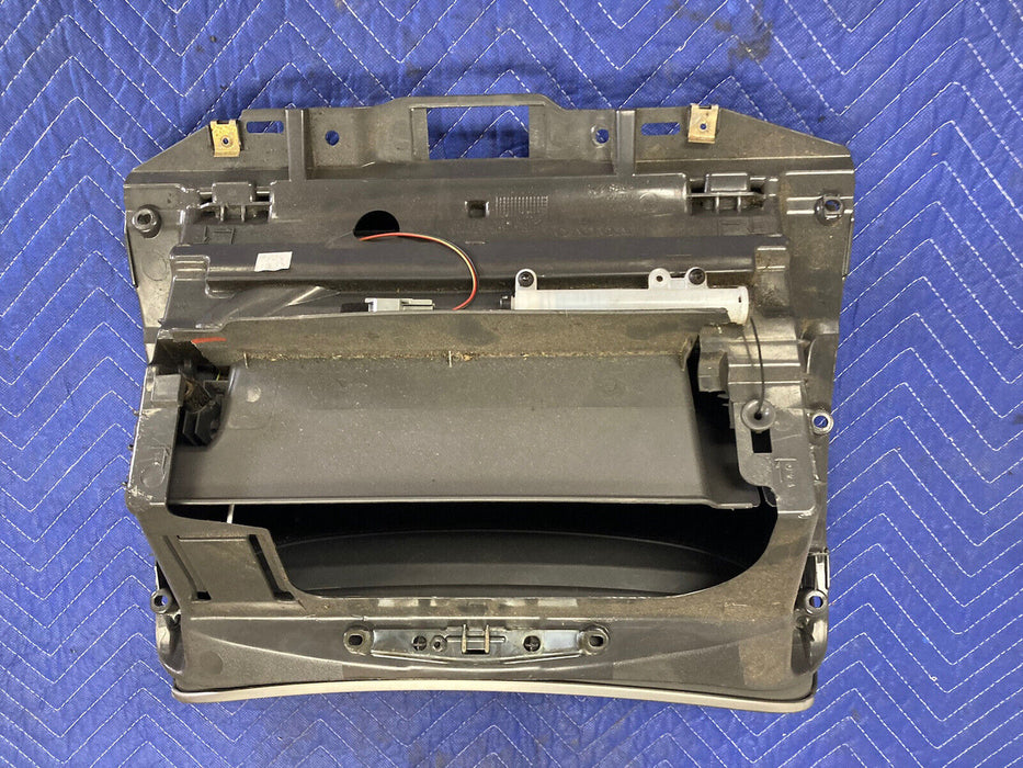 2004-2007 Volvo S60R S60 V70R Glove Box Compartment Door Assembly OEM #2875M