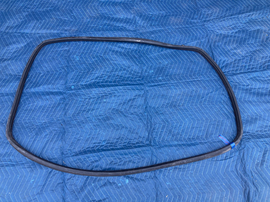 1982-1994 BMW E30 318i 325i Front Windshield Gasket Seal Weatherstripping #2258M