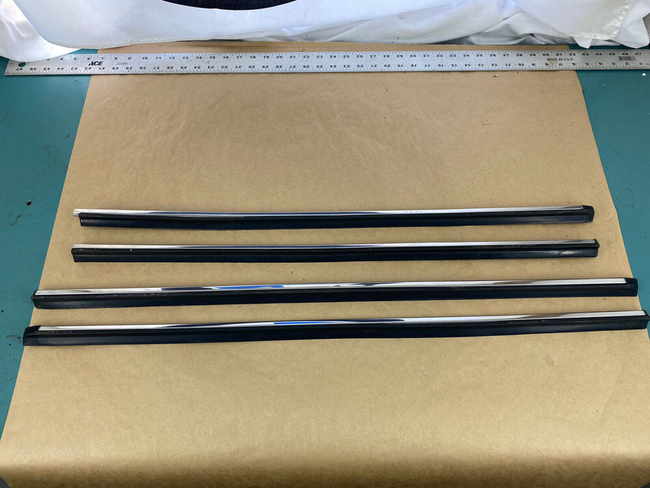 1981-1993 Volvo 240 244 245 Door Middle Trim Door Bumper Set Of 4 OEM #2124E