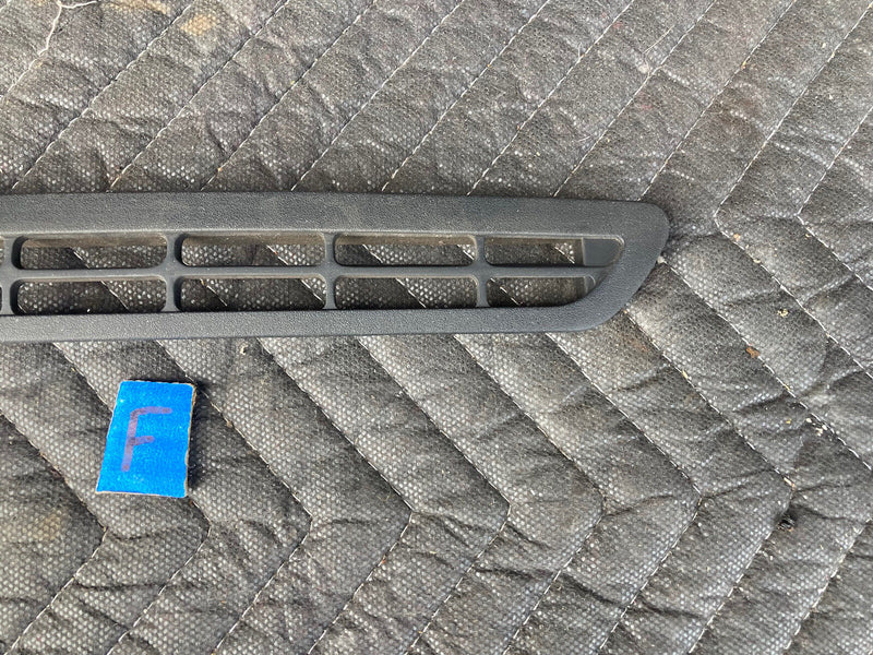 1982-1994 BMW E30 318i 325i 1884474 Sedan Rear Shelf Grille Vent Trim OEM #2139M