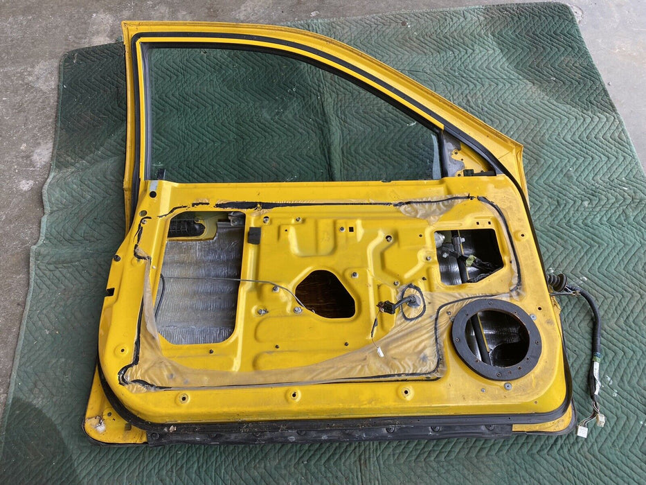 99-01 OEM Left Front Driver Side Door Assembly Yellow LH ISUZU VEHICROSS #626E