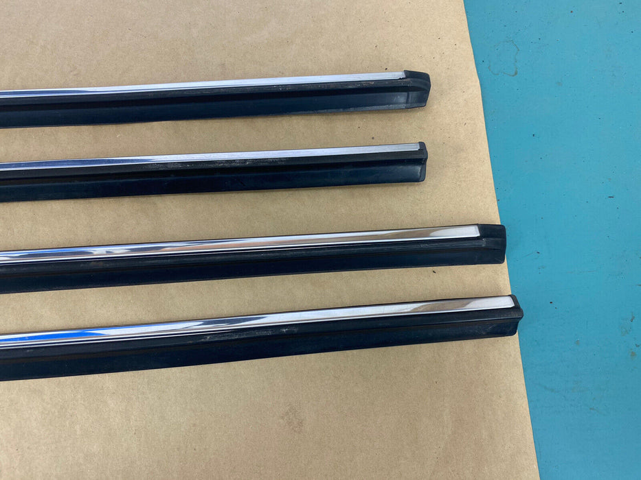 1981-1993 Volvo 240 244 245 Door Middle Trim Door Bumper Set Of 4 OEM #2124E